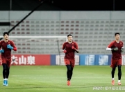 九游网页版-国足门将危机！颜骏凌、王大雷、刘殿座，谁能顶替背锅？的简单介绍