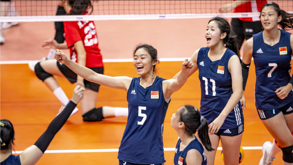 关于惊天大逆转！世联赛-中国女排3-2美国队的信息