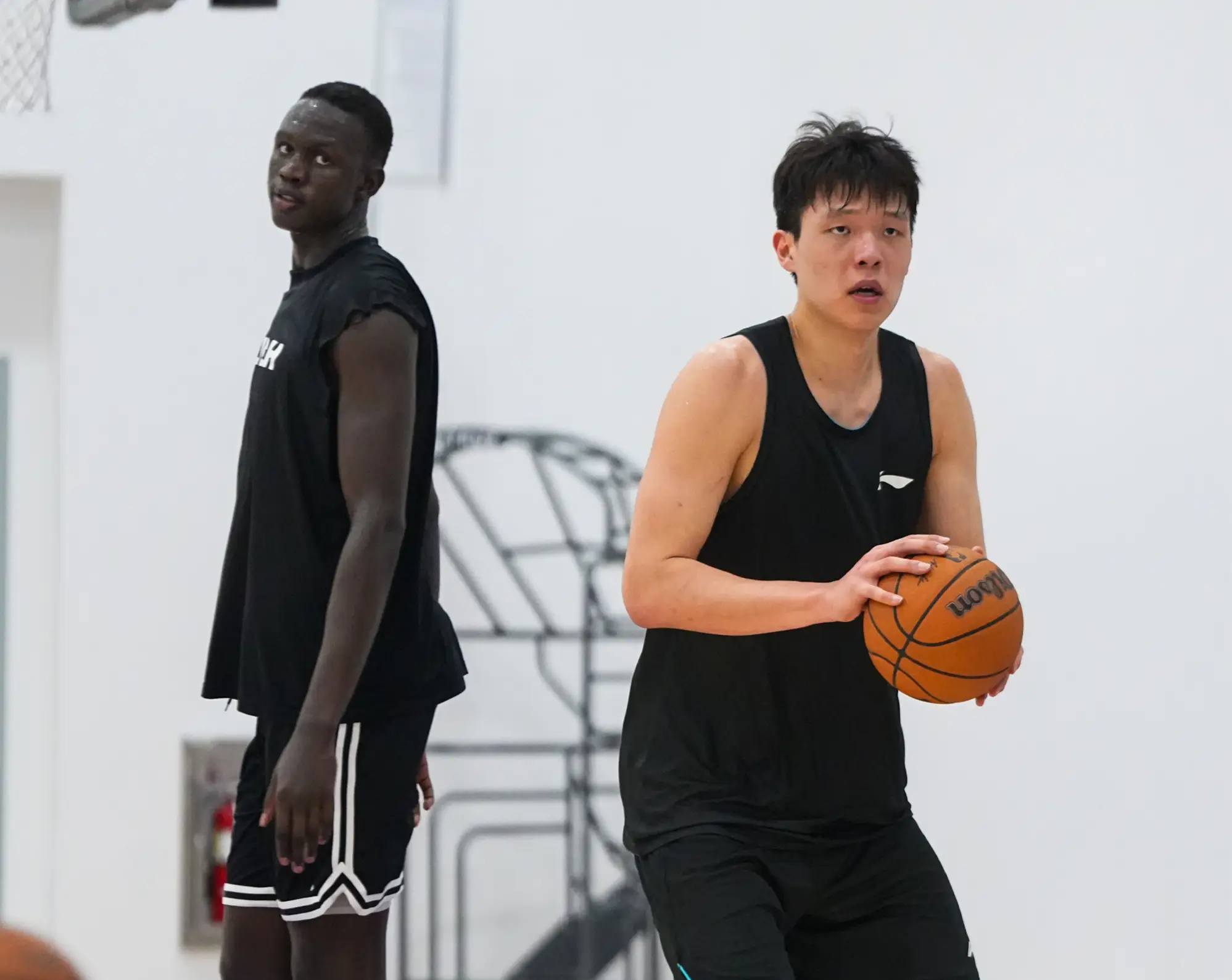 曝杨瀚森选秀当天会到纽约林葳锁定夏联资格的简单介绍