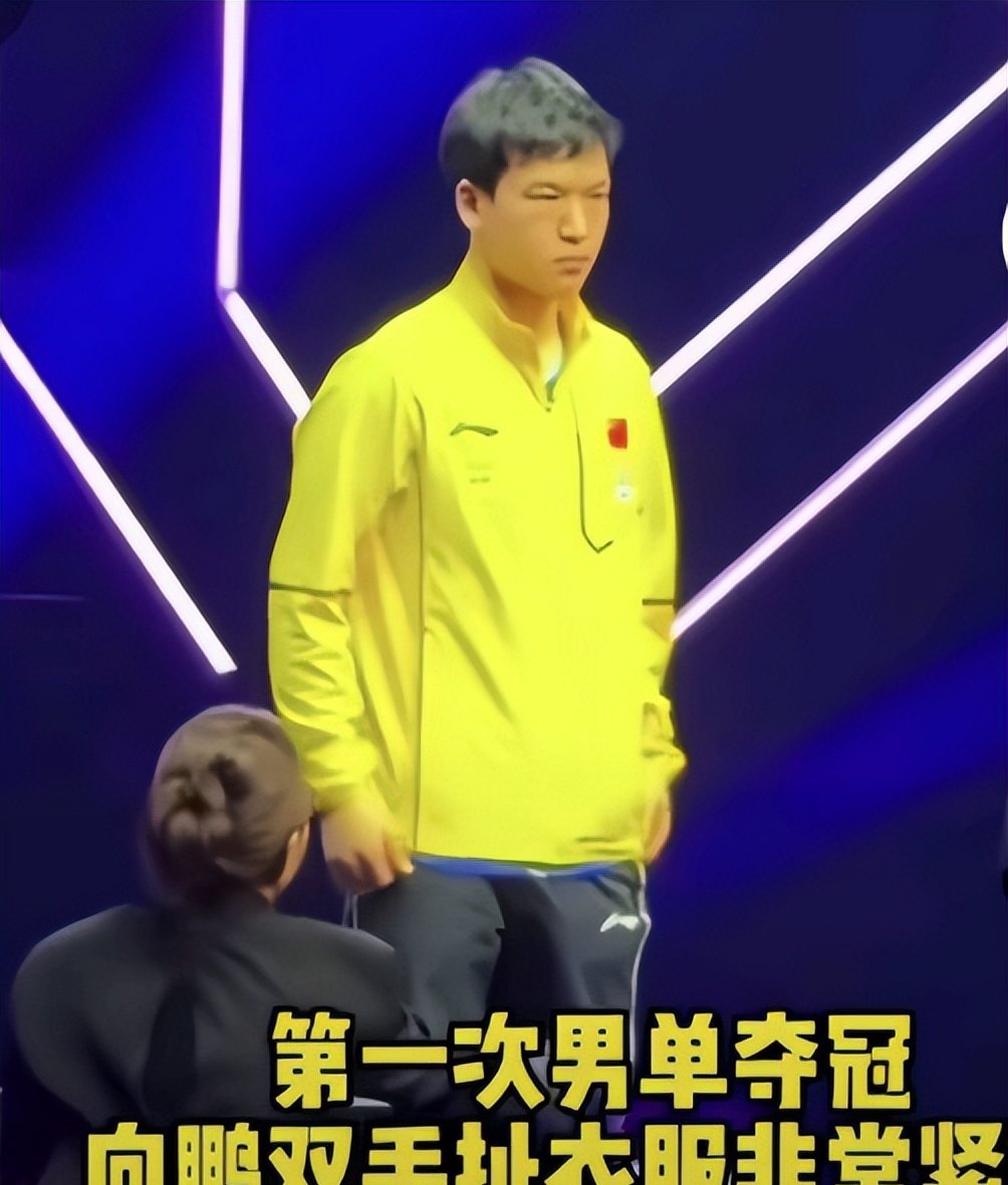 郑祺龙出战19分钟，6中3得到6分6篮板2失误