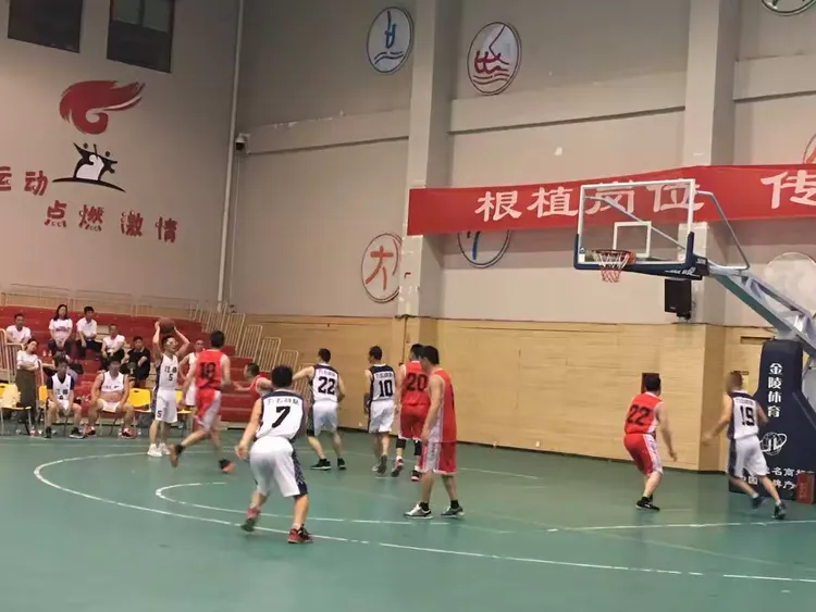 人和主场告捷，球队士气大增